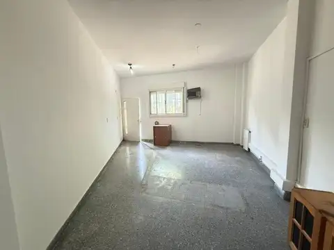 Depto Tipo Casa en Alquiler de 1 dormitorio