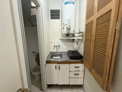 Alquiler PH - Monoambiente – Planta baja – Apto profesional