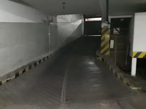Cochera en  Venta