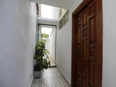 Depto Tipo Casa en Venta en Monserrat, USD 94.000