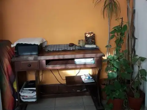 Depto Tipo Casa en Venta en Centro, USD 95.000