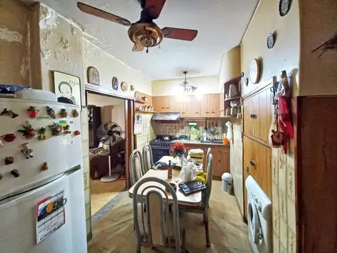 Depto Tipo Casa en Venta 60 años
