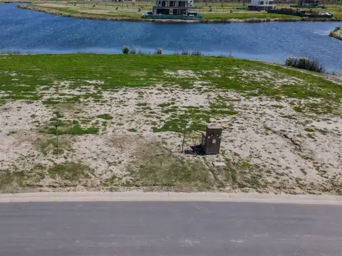 Terreno en Venta en Puertos - Barrio Amarras, USD 225.000