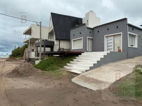 ¡ALQUILA! Casa en Dunamar, Claromecó – ¡A metros de la playa!