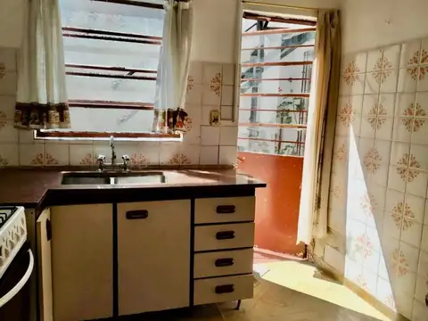 Depto Tipo Casa en Venta en Villa Sarmiento, USD 45.000