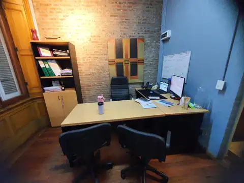 Oficina comercial apta vivienda Pasaje de la Piedad