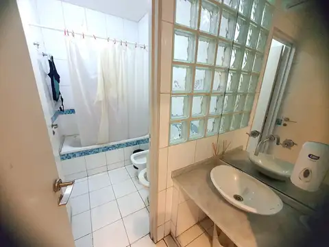 Oficina en Venta en San Nicolás, USD 150.000