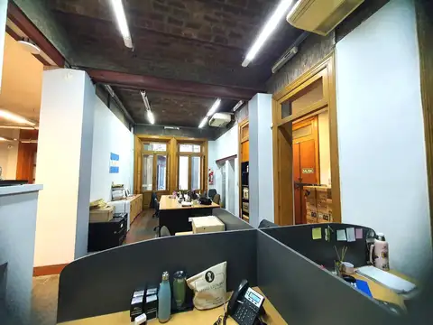 Oficina comercial apta vivienda Pasaje de la Piedad