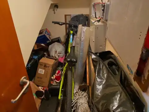 Casa 5 ambientes con 4 baños