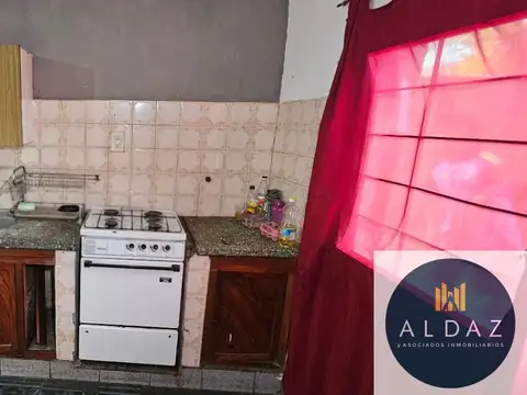 En Venta/ casa de  dos  dom. Libertad al  400. Punta 100
