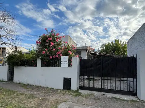 Casa 4 ambientes en venta en Ituzaingó