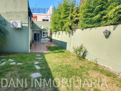 PH 3 amb. A ACTUALIZAR con Jardin y quincho