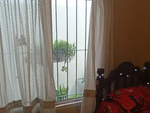 Depto Tipo Casa en Venta 25 años