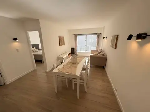 Corrientes 1600, Piso 4