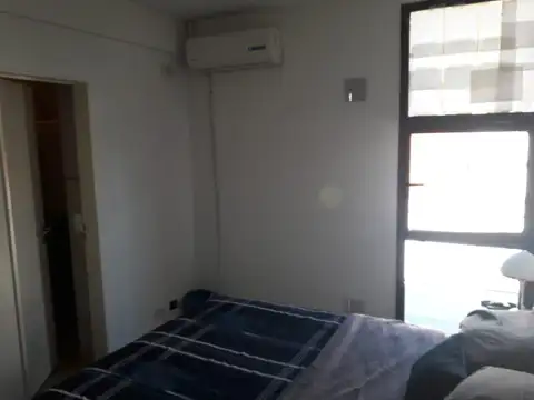 Carlos Pellegrini 100