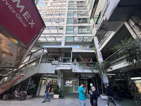 VENTA OFICINA EN EL CENTRO GALERIA SHOPING CENTER SAN NICOLAS