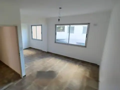 Departamento en venta - 2 Dormitorios 2 Baños - Merlo