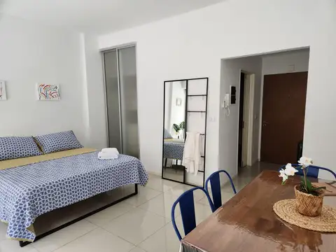 Aguilar 2200 , Piso PB