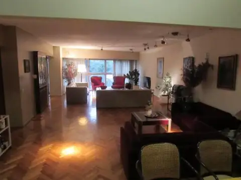 Departamento en Venta de 5 ambientes