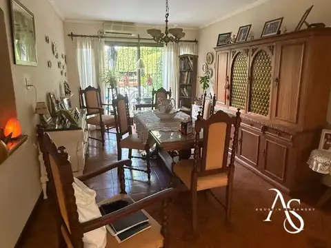 José María Rosa al 700