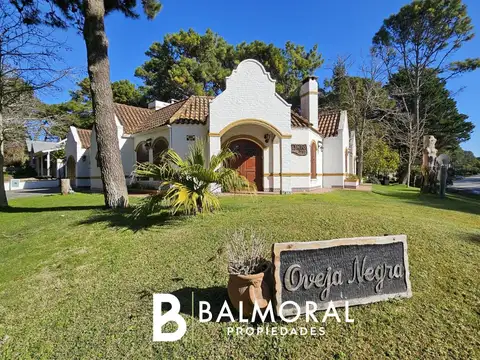 Avda. del Olimpo 300