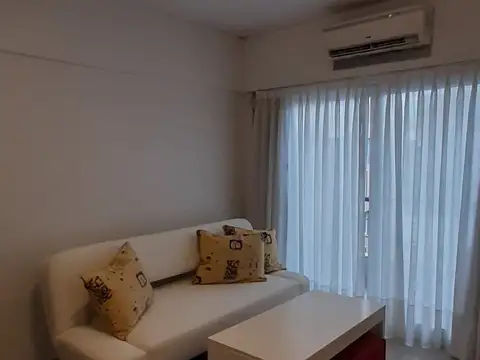 Venta – Monoambiente con balcón, baulera y amenities – Recoleta / Barrio Norte