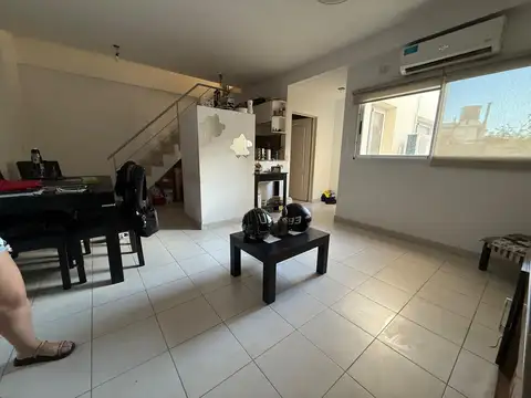 Garcia De Cossio 7000, Piso 1