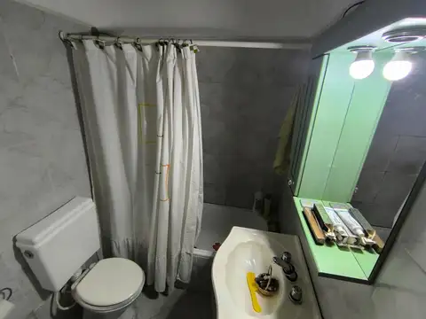 Depto Tipo Casa en Venta al Este