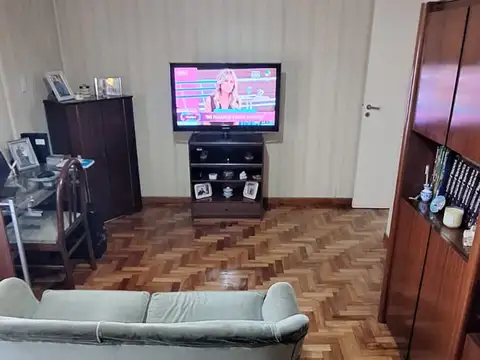 Depto Tipo Casa 3 ambientes con 1 baño