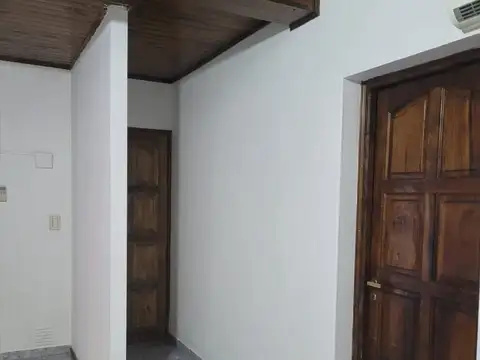Depto Tipo Casa en Venta 26 años