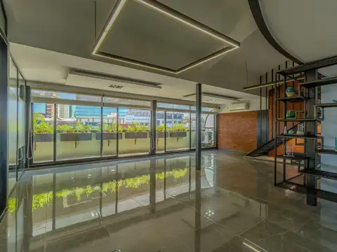 Avenida Alicia Moreau de Justo 2000