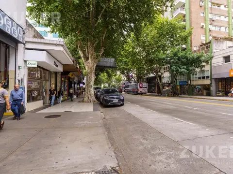 Local en Alquiler 40 años