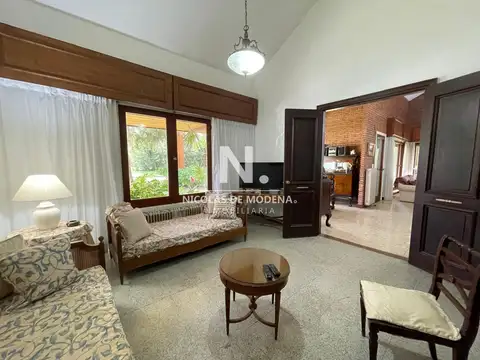 Casa en Venta en Playa Mansa, USD 850.000