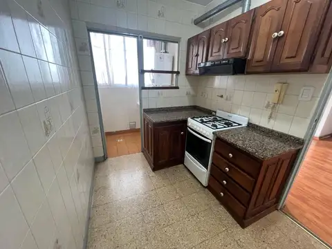 Avenida Mitre 1700, Piso 12