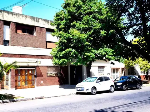 Venta-PH 4/5 ambientes c/cochera-Floresta