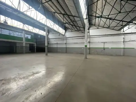 Galpon en Venta en Mataderos, USD 1.500.000