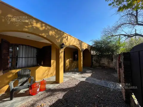 CASA EN VENTA ITUZAINGO 4 AMBIENTES COCHERA nuevo valor