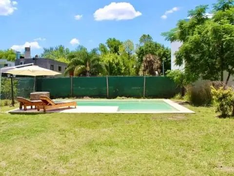 Casa en Costos de Alameda