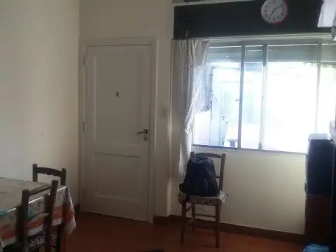 PH- 3 AMBIENTES PLANTA ALTA. contacto 