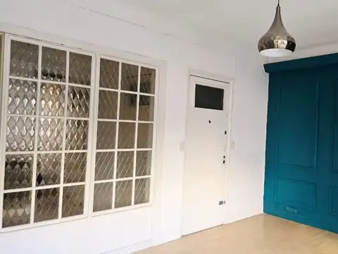 Avenida Rivadavia 200