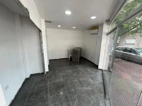Local en Venta en Flores, USD 48.000