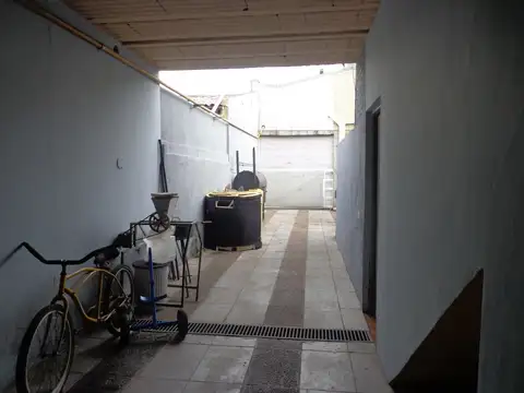 Galpon en Venta en Olivos Uzal / Panamericana, USD 260.000