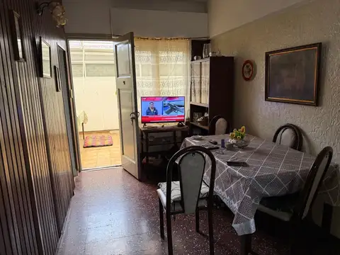 Depto Tipo Casa en Alquiler de 3 ambientes