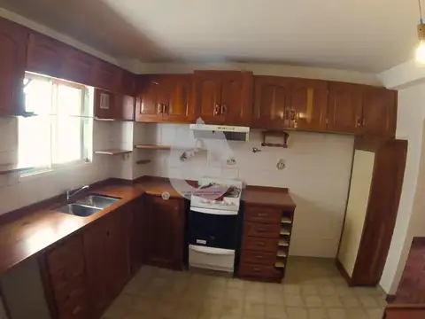 Pasaje Gutierrez  al 700