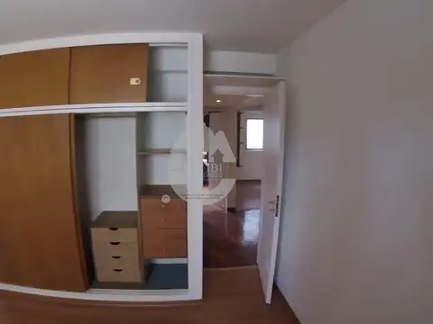 Departamento en Alquiler de 4 ambientes