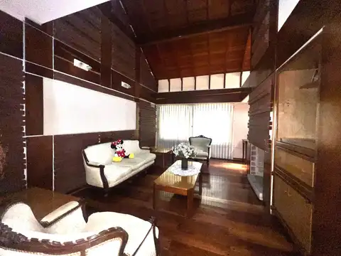 Casa en Alquiler de 4 dormitorios