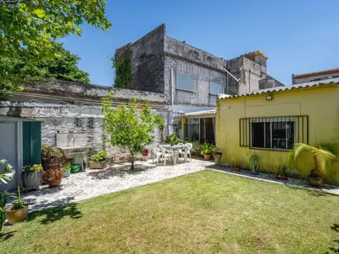 Depto Tipo Casa en Venta en Munro, USD 150.000