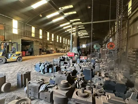 av presidente peron y av m cisnero 100