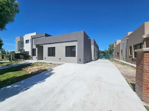 Santo Tomas - Pilar  - Financiación 100