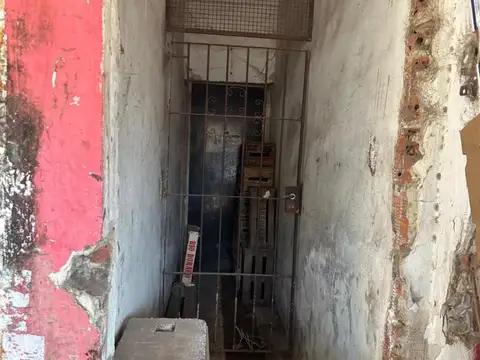 Local en Venta en Merlo, USD 230.000